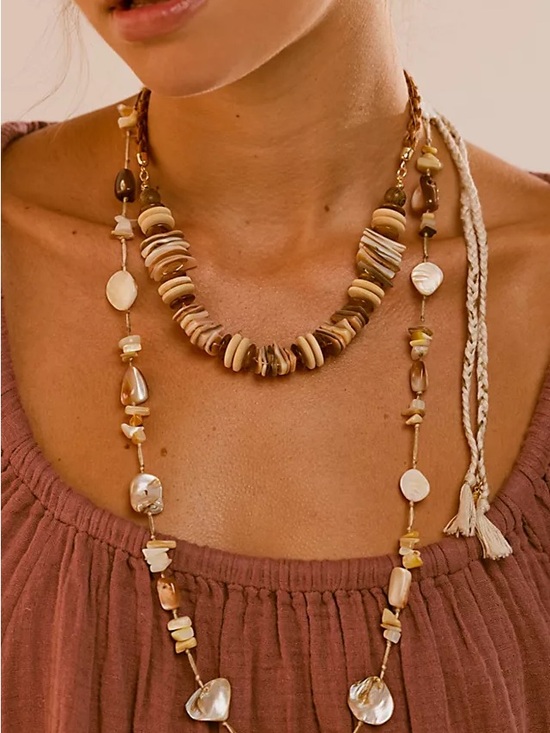Free People Jewelry - Free People Isabella Choker Shell Necklace